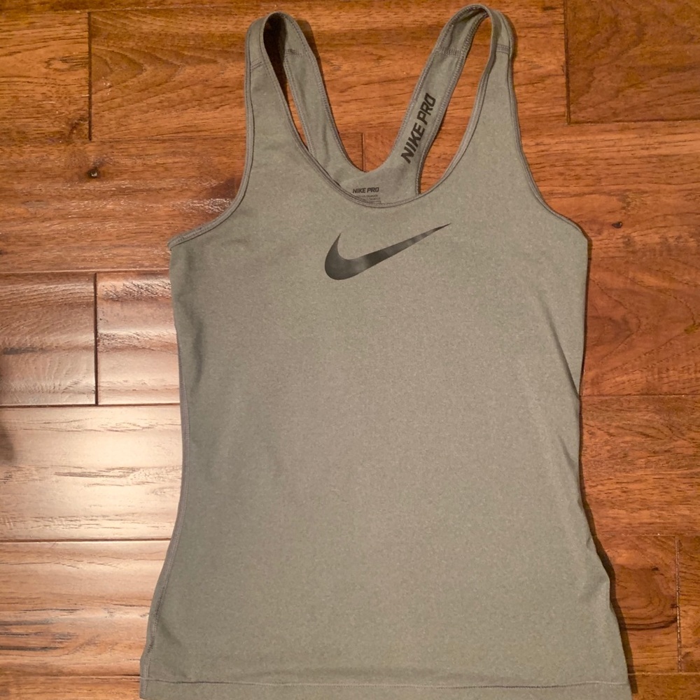 Nike tank top